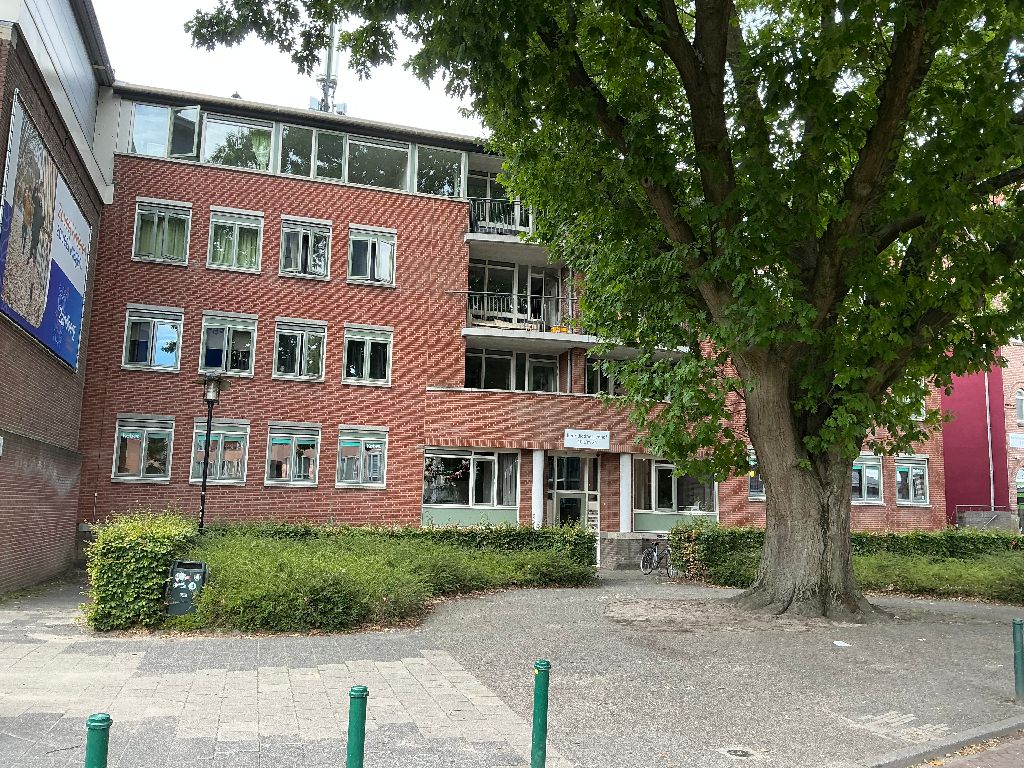 Benedictinessenhof 20C, Breda